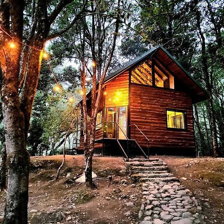 Unicorn Lodge: Direct Riverfront : Unique Experience ซาน เจราร์โด  เด โดตา ภายนอก รูปภาพ